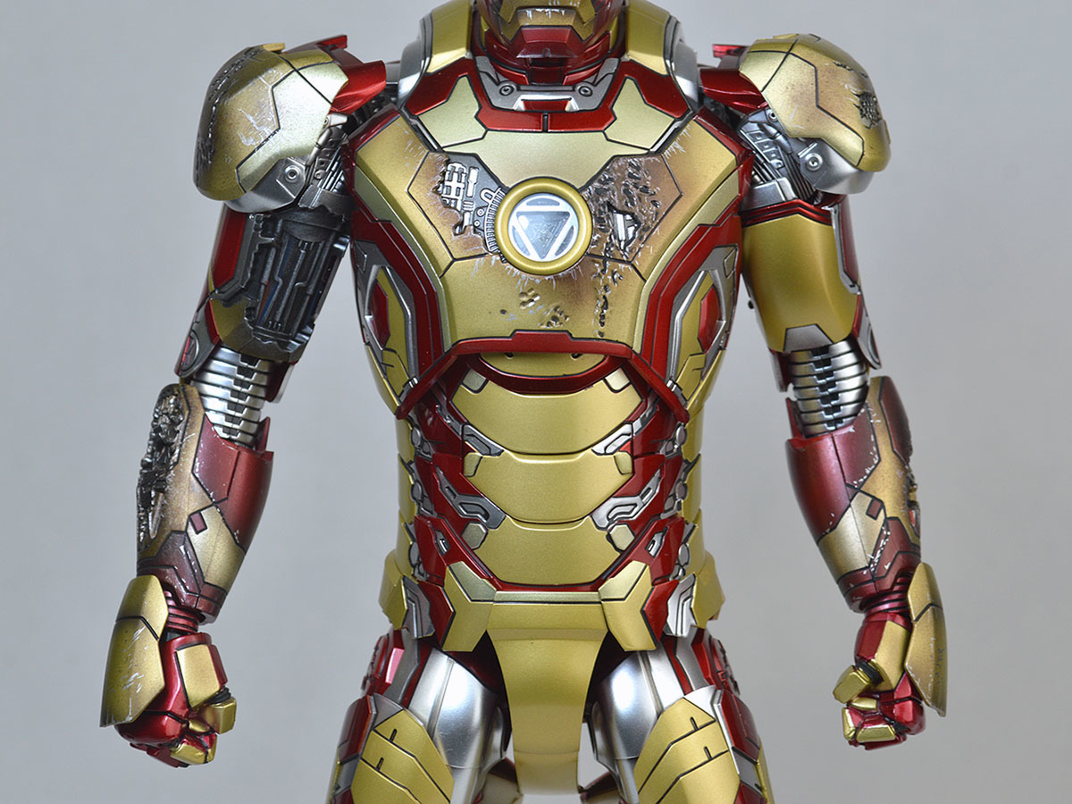 破損修復有り / ホットトイズ MMS197D02 DIECAST アイアンマン3 1/6