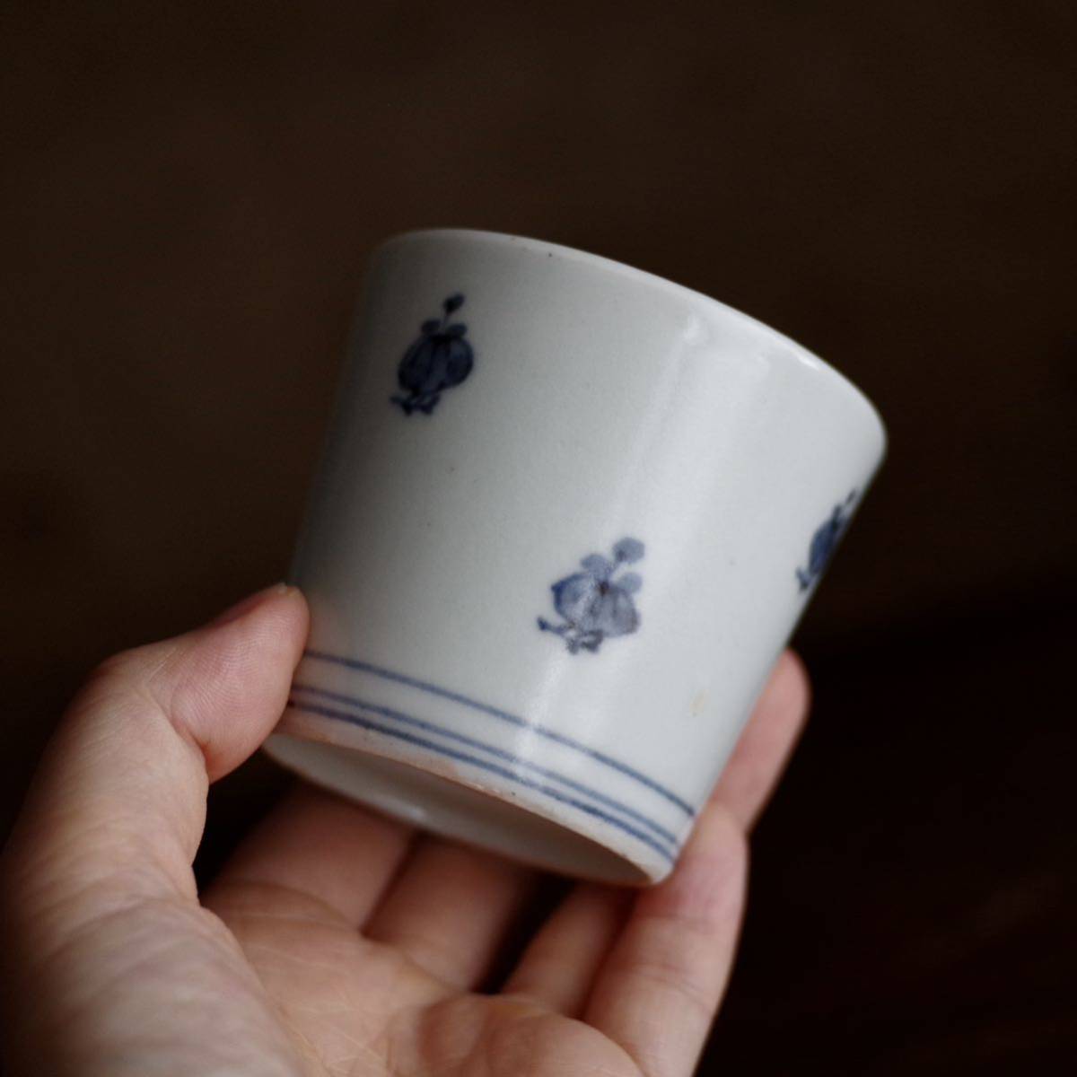 送料無料　古伊万里　染付　羽根に宝文　蕎麦猪口　江戸中期　酒器　盃　コップ　① 送料無料 古伊万里 染付 羽根に宝文 蕎麦猪口 江戸中期 酒器