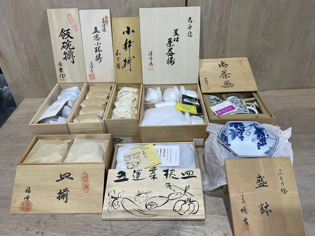29－82】木箱入り食器 まとめ売り たち吉/盛鉢/茶器/九谷焼/五運 