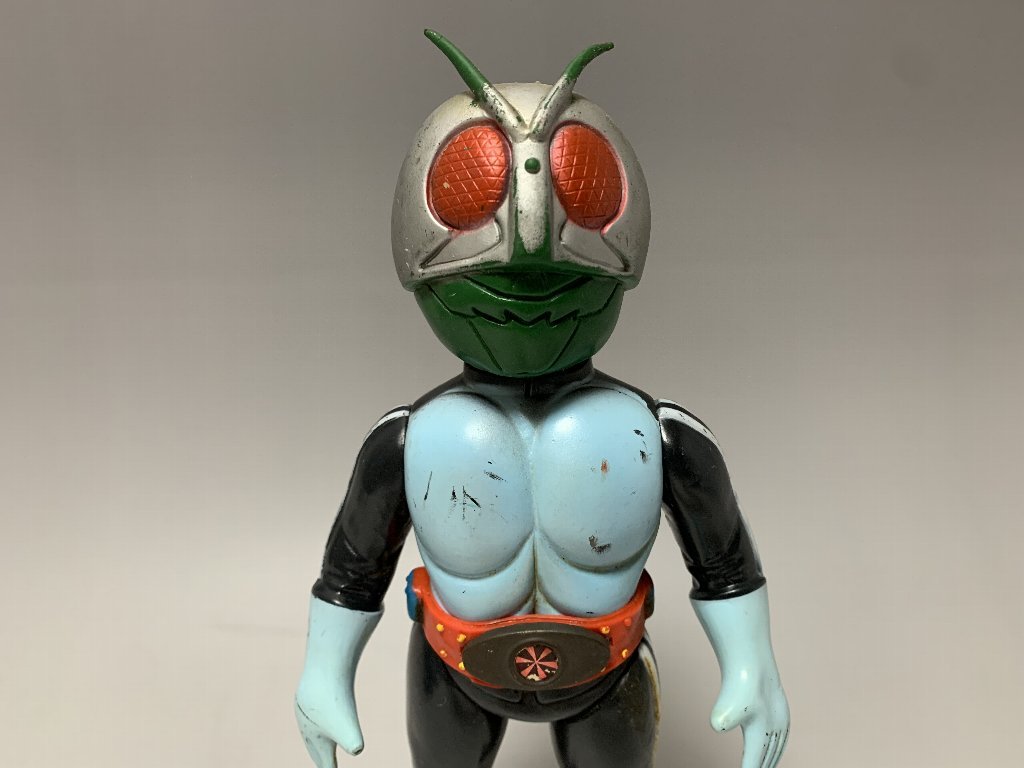 3] 古い民家で発見! 昭和のフィギュア・仮面ライダー・Bandai印有 