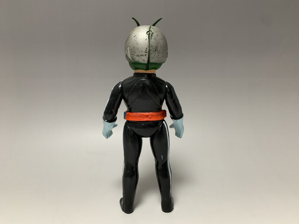 3] 古い民家で発見! 昭和のフィギュア・仮面ライダー・Bandai印有 