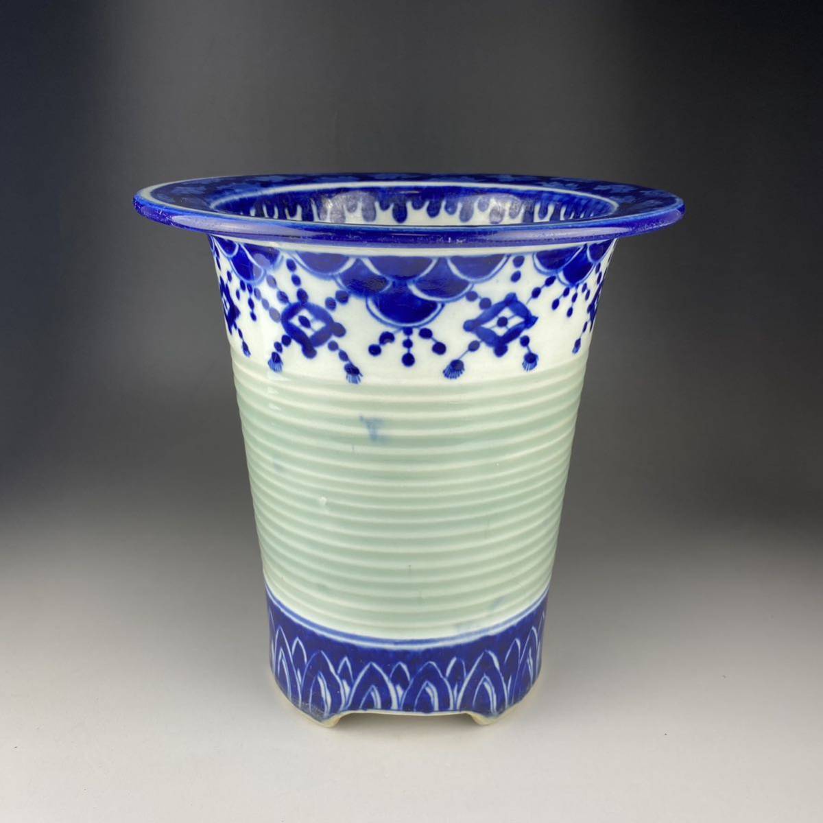 龍泉青磁六角鉢 盆栽鉢 青磁鉢 山野草鉢 多肉植物 植木鉢 小品大品盆栽鉢 置物 ◇時代 染付 青磁 蘭鉢 21cm 盆栽鉢 植木鉢 蘭鉢 青磁 六角 青磁