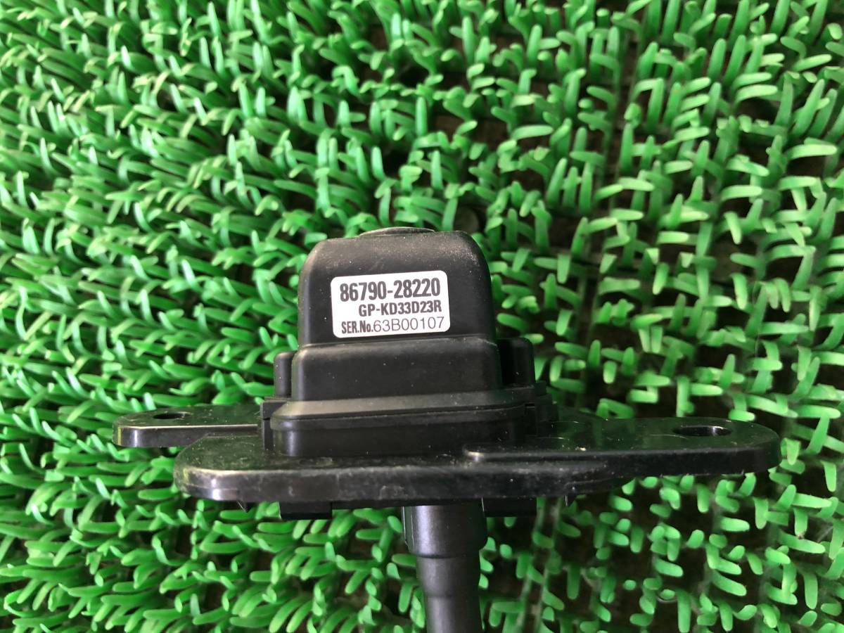 Z2-1 トヨタ ACR50/ACR55/GSR50/GSR55 エスティマ 純正 バックカメラ 86790-28220 送料520円 エスティマ トヨタ GSR50 パーツ 純正 LEDライセンスランプ