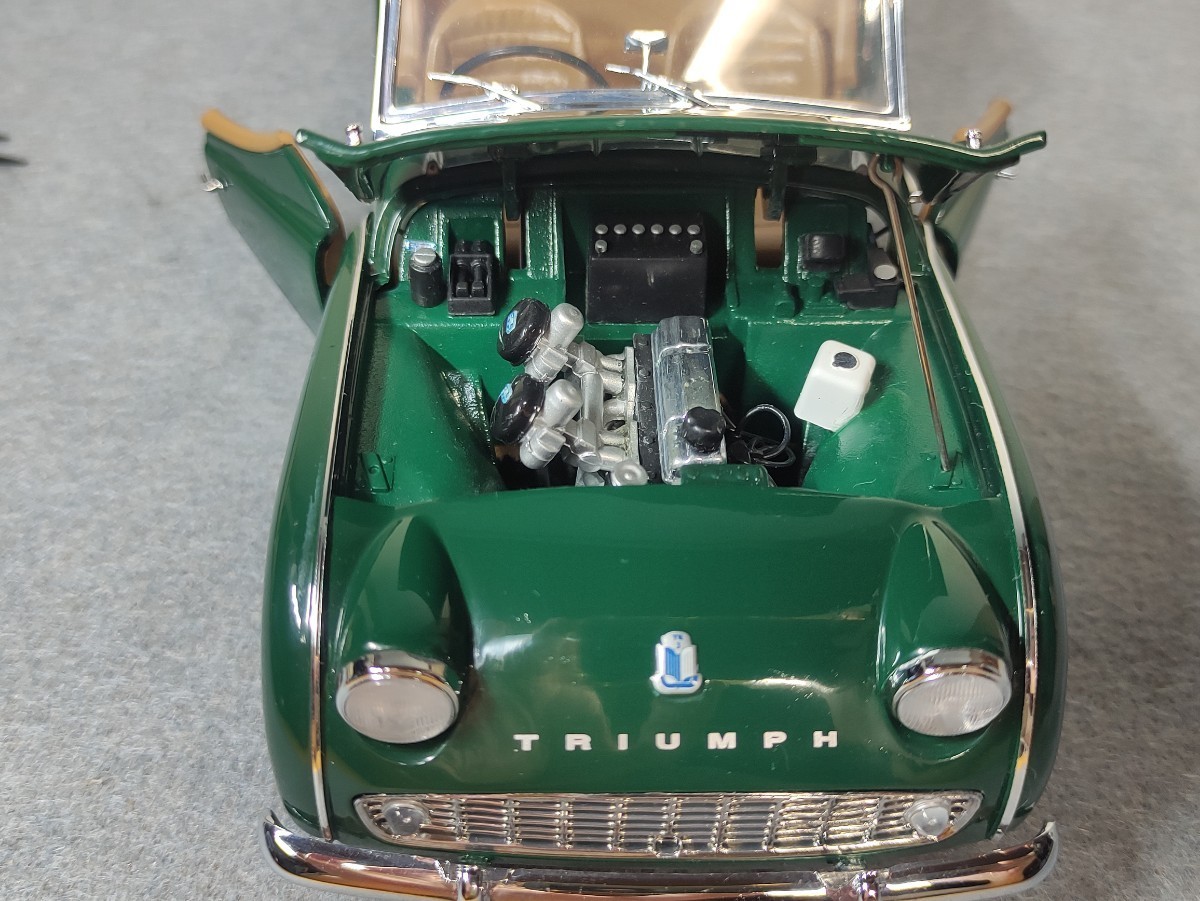 TR3A 京商 1⁄18 ミニカー TRIUMPH Kyosho | トライアンフ 1⁄18 Triumph