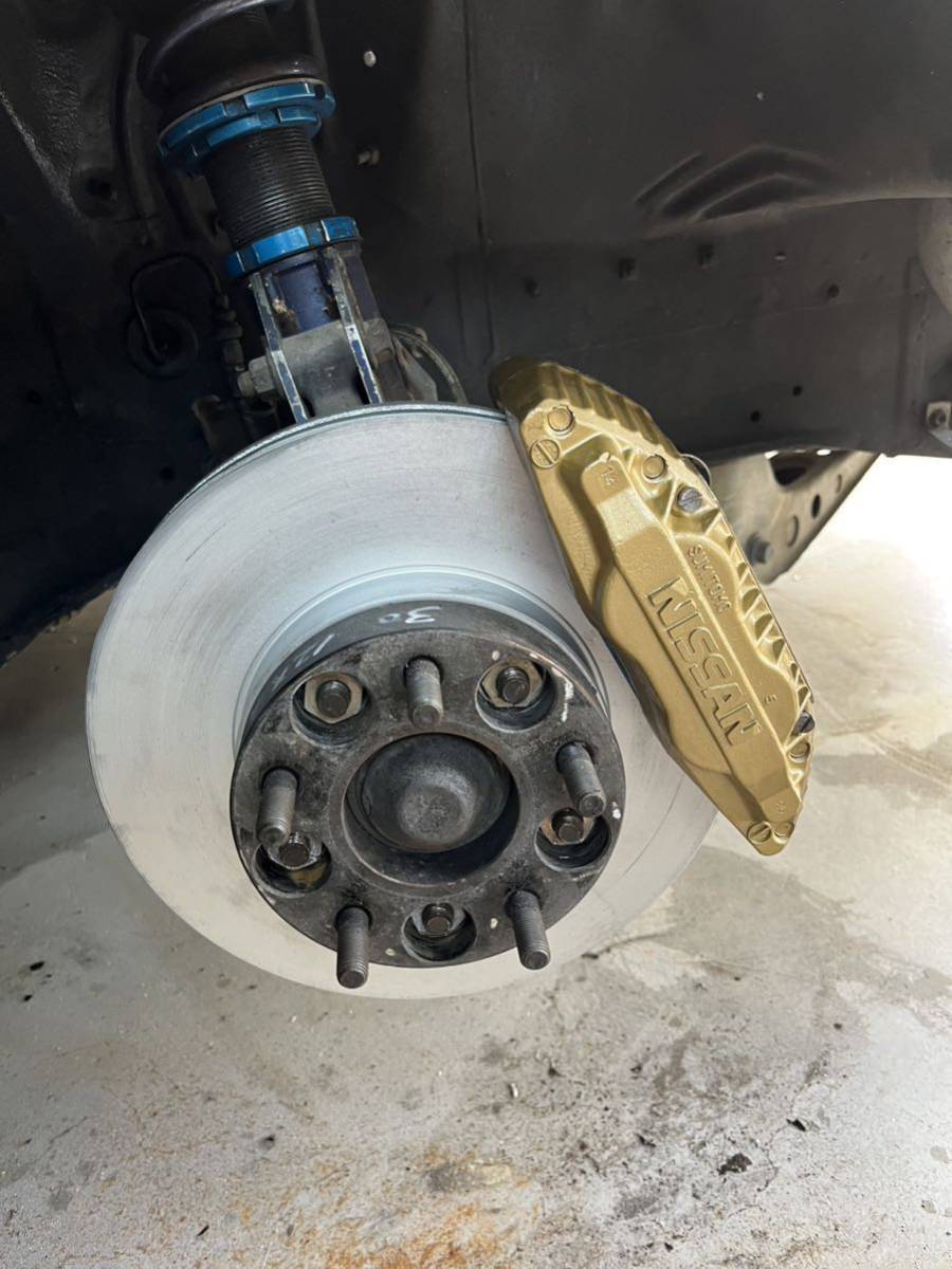 R32タイプM ブレーキキャリパー 180sxに使用。