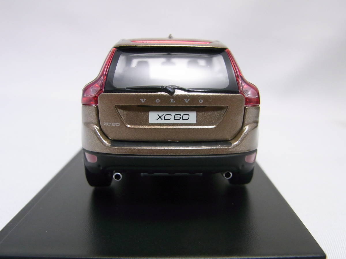 ★マニア垂涎!★VOLVO XC60 Terra Bronze 1/43【ディーラー特注品! DB6304TXC ボルボ SUV】★検:2.4 T5 T6 AWD V60 S60 XC70 XC90 V70 Volvo XC60 -