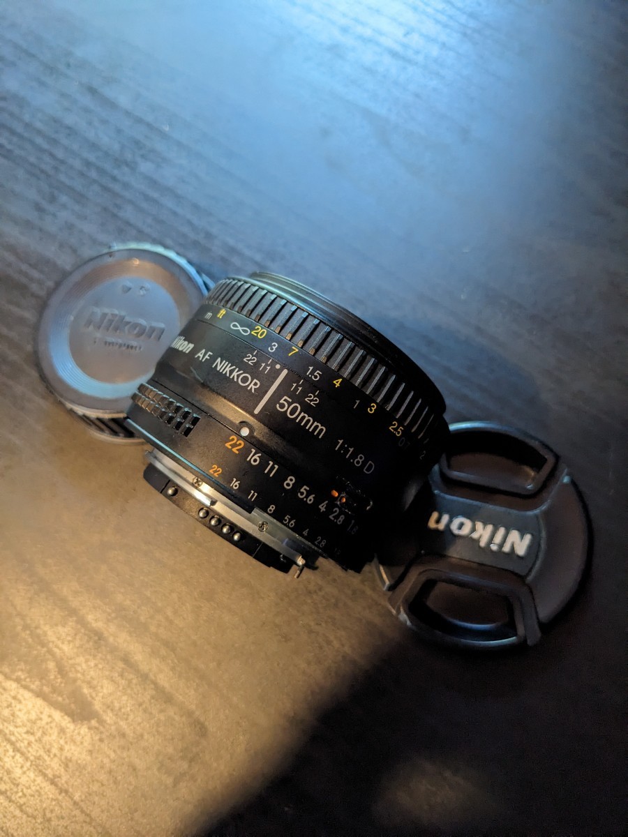 至高の神レンズNikon AF-S DX 18-200mm ED VR