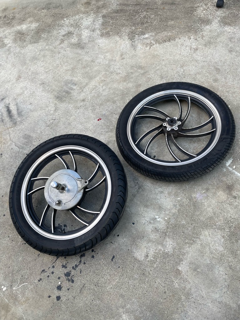 CBX 550F 前後ホイールセット cbx550f cbx400f ホイールセット