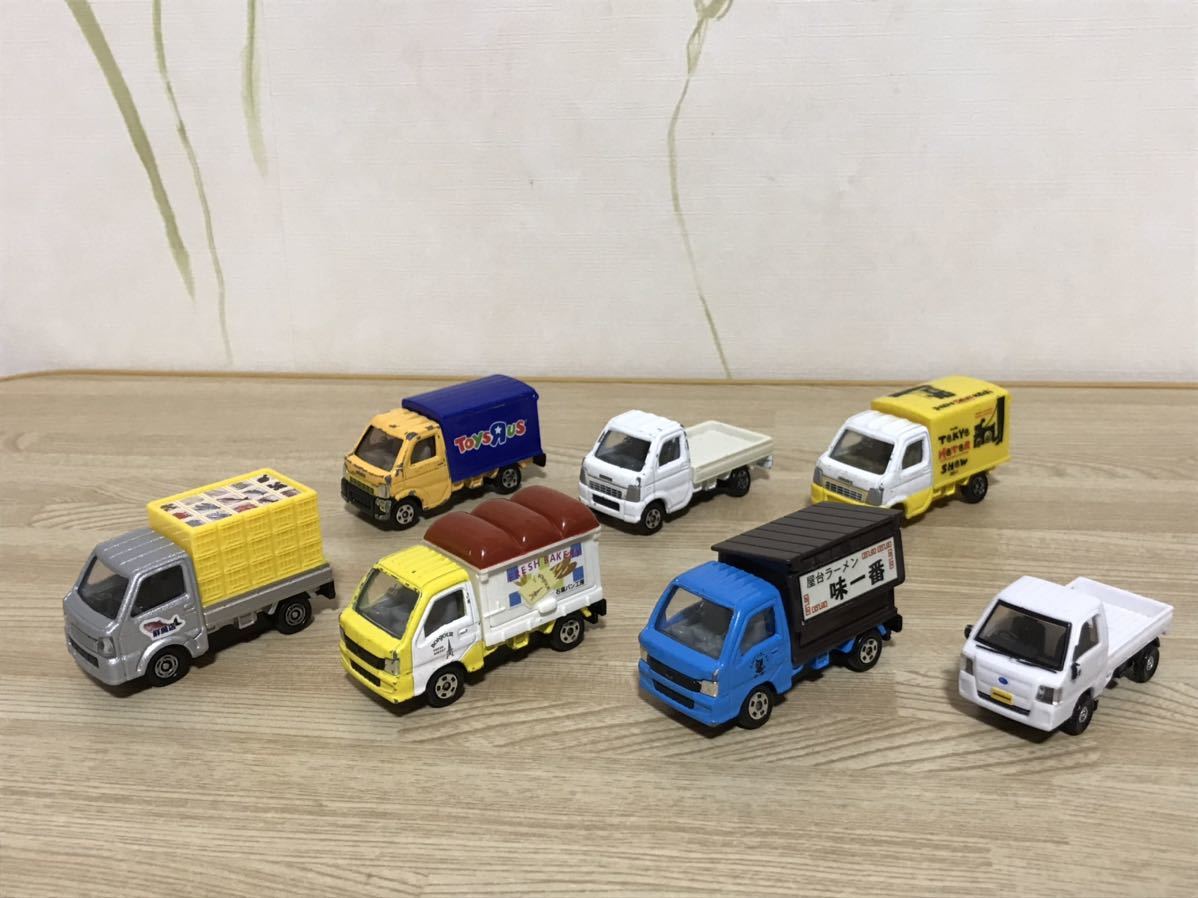 送料無料　1/64等　トミカ　スズキ キャリィ スバル サンバー 軽トラック ミニカーセット　TOMICA SUZUKI CARRY SUBARU SAMBAR カスタムに