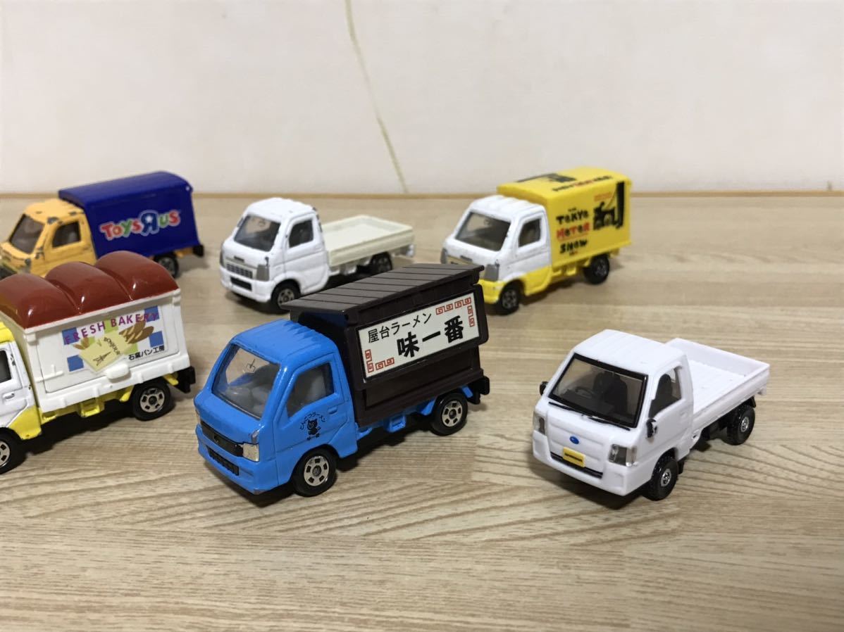 送料無料　1/64等　トミカ　スズキ キャリィ スバル サンバー 軽トラック ミニカーセット　TOMICA SUZUKI CARRY SUBARU SAMBAR カスタムに