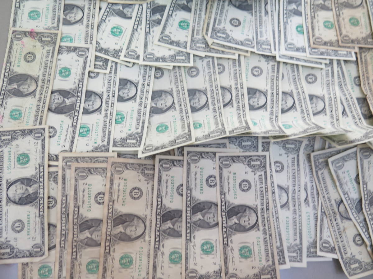 アメリカドル紙幣/USドル札まとめて 1ドル札67枚 u003c 1ドル