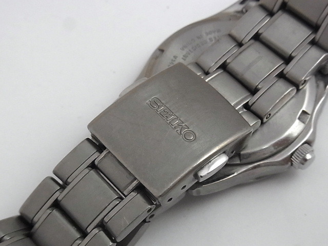 V145-0AZ0 セイコー ソーラー SEIKO - 腕時計 チタニウム 純正ベルト 