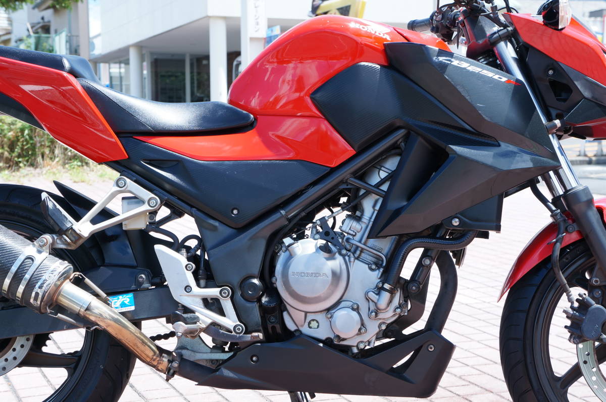 ◆◇配送のみ!! CB 250F タイヤ前後山あり!! 快調な走りです!! 遊びや練習用にも!! CBR、ニンジャ、GSR等 埼玉～関東近県即日自社配送可!! ホンダ ◇◇配送のみ!! 100％正規品 おしゃれカラー！加速のいい一台！401説明動画 エプシロン250 CB400スーパーフォア（白）⁄ホンダ