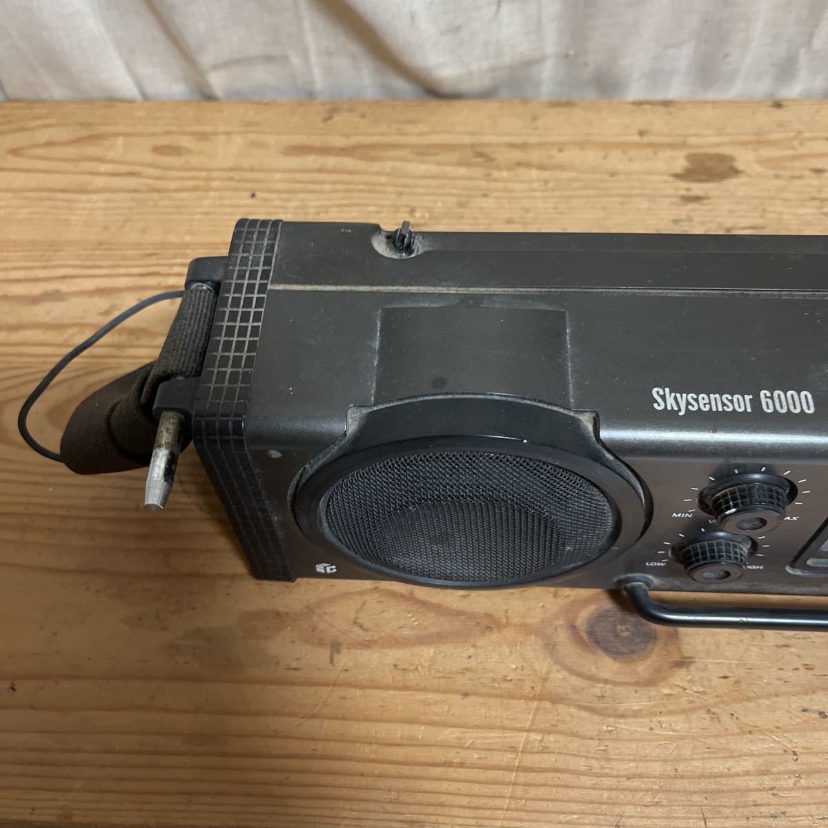 SONY ソニー Skysensor スカイセンサー ICF-6000 4バンド ラジオ 昭和