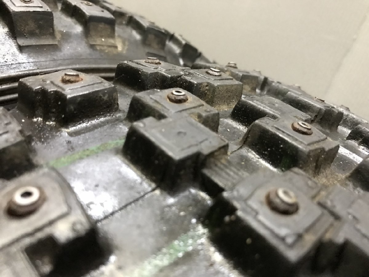 DUNLOP SP SPORT 51-R 175/80R14 14インチ スパイクタイヤ 4本 バリ溝