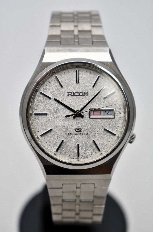 竜E463◆RICOH リコー RIQUARTZ リクォーツ メンズ 腕時計 デイデイト 3針 カレンダー