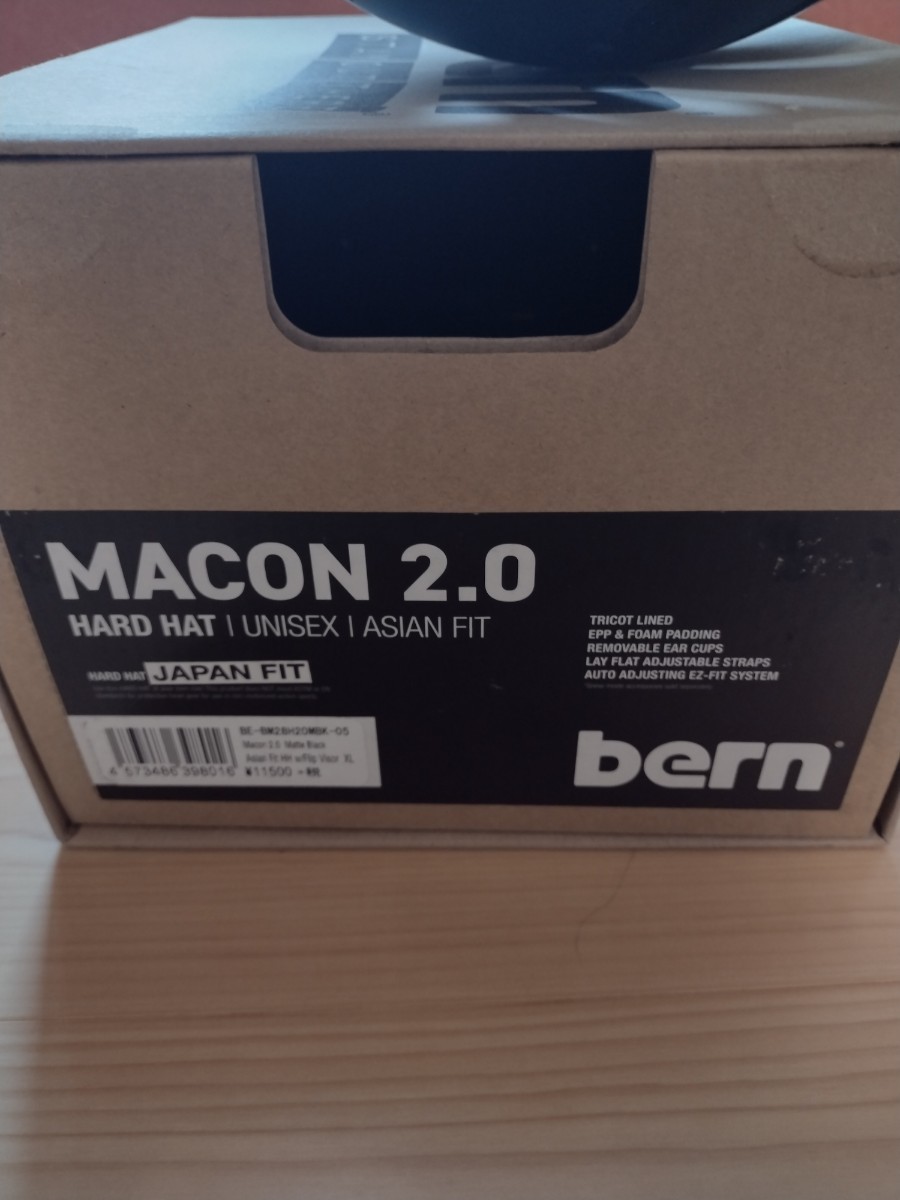 美品] マットブラック bern MACON2.0 JAPAN FIT XL 59-60.5cm bern