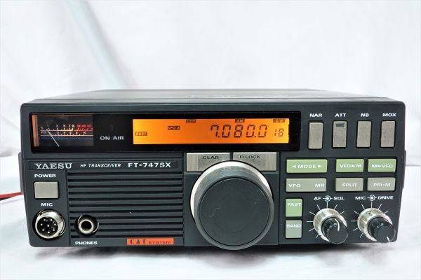 YAESU FT-747SX HFトランシーバー YAESU FT-747SX - 中古 TRANSCEIVER