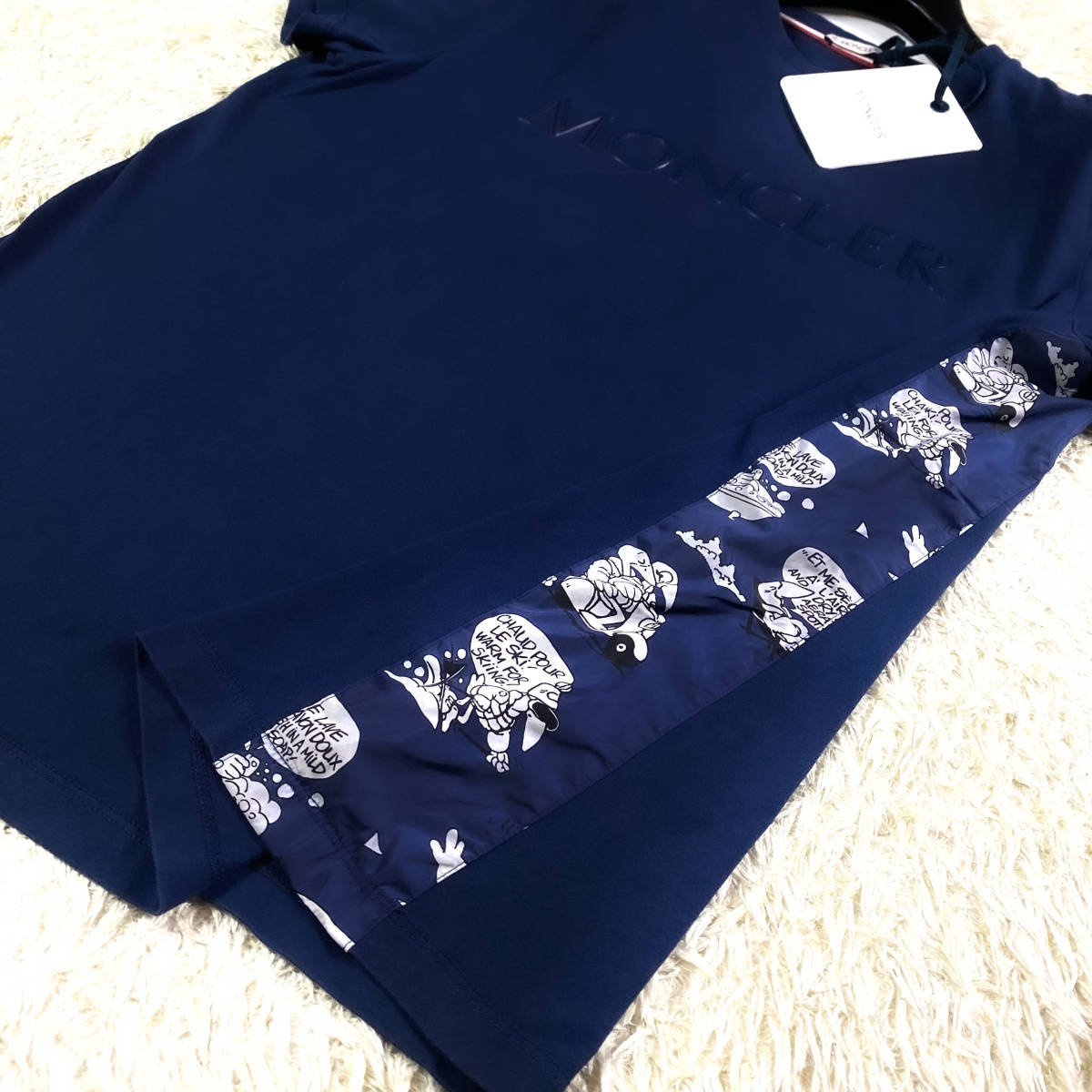 未使用級MONCLER半袖TシャツXL.LL～Lフロントビッグラバーロゴ サイド 