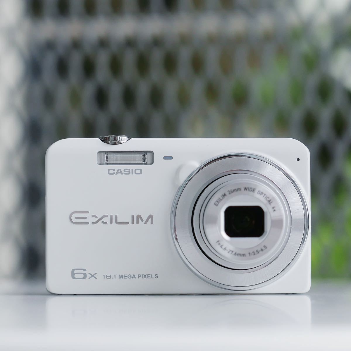 即決〉CASIO カシオ EXILIM EX-ZS25 デジタルカメラ EXILIM EX-ZS25