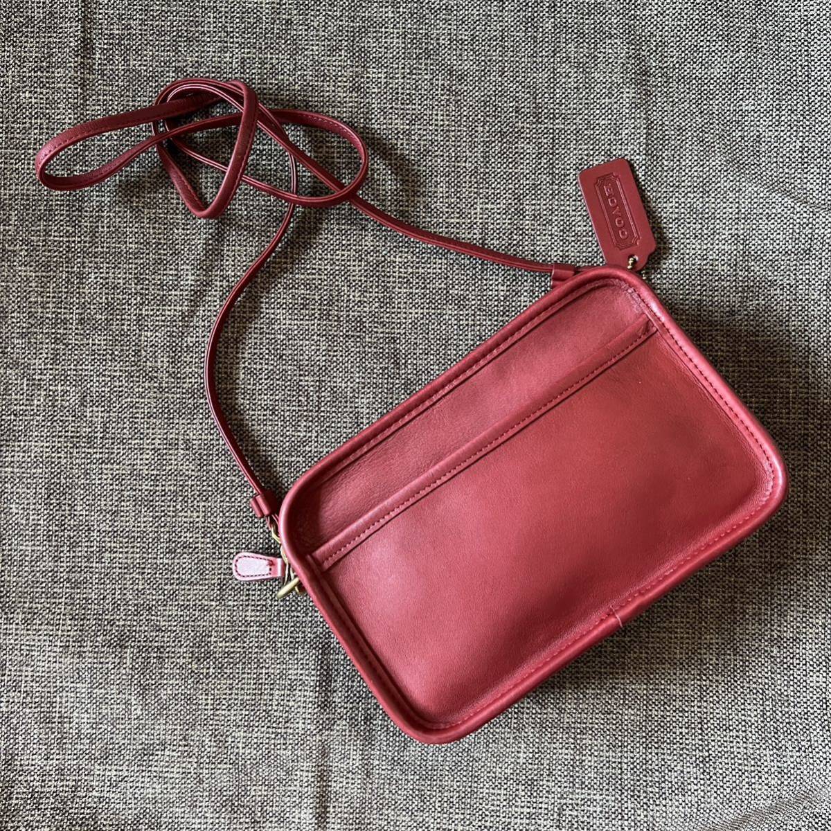 美品COACH オールドコーチ ショルダーバッグ 本革 赤