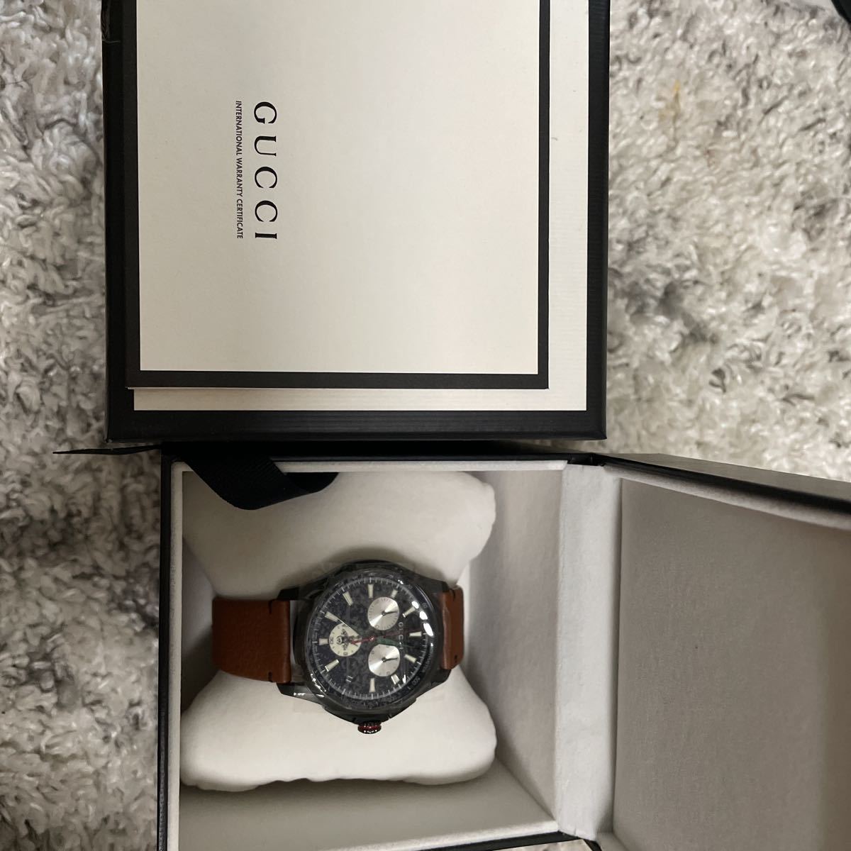 GUCCI時計　YA126271 Gタイムレス　クロノグラフ　美品　購入価格90080円
