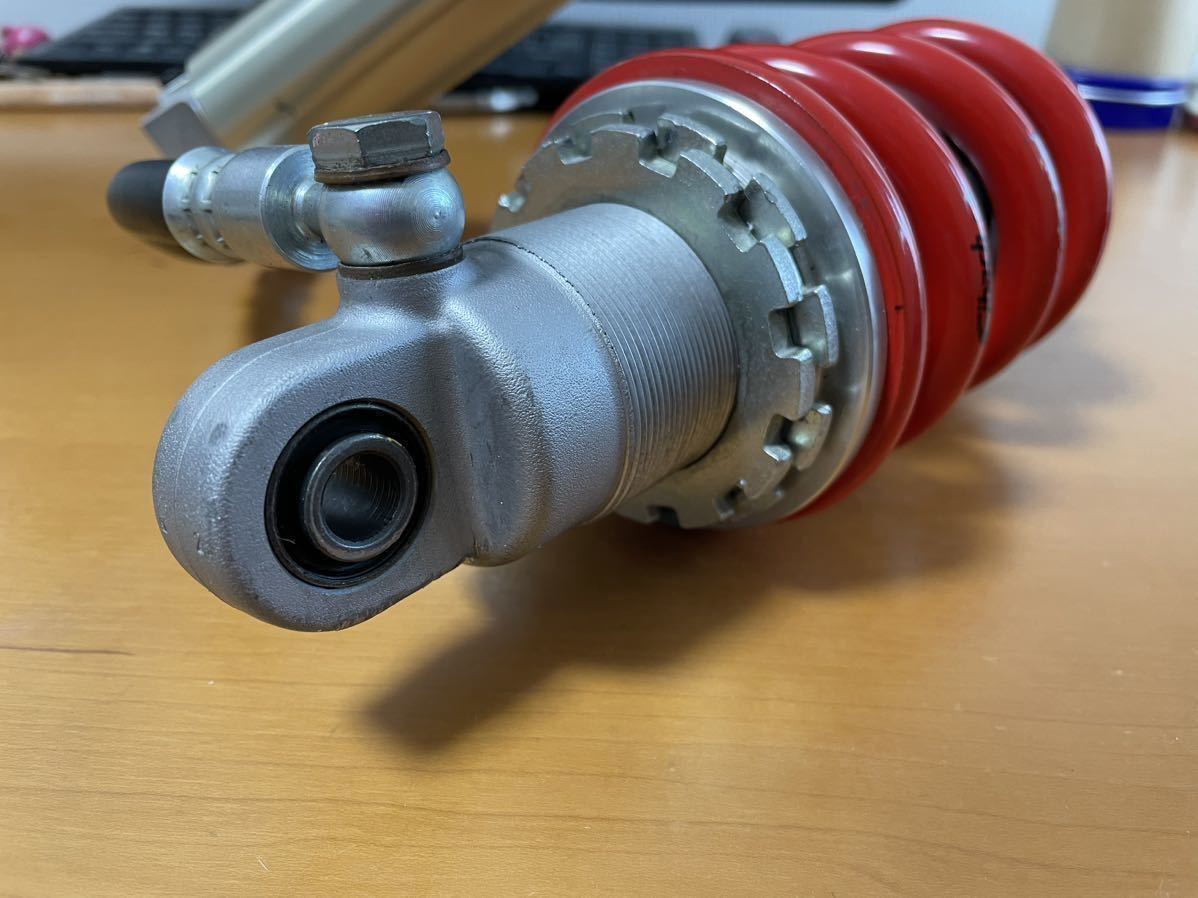 ホンダ NSF100 リアサスペンション HRC アイバッハスプリング仕様