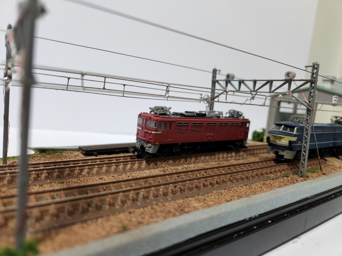 Nゲージ用 鉄道模型ジオラマ展示台 37×26cm 木造機関庫付き6