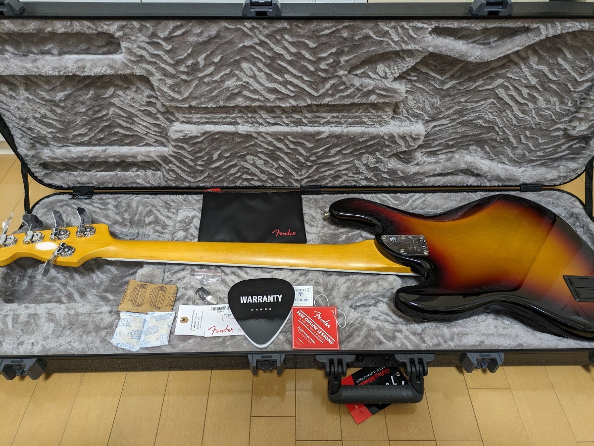 Fender American Ultra Jazz Bass V◇新品同様 5弦 ジャズベ 