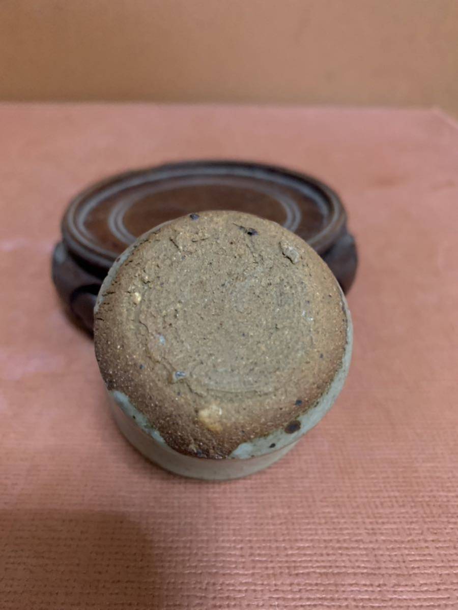 古唐津岸岳皿屋皮鯨絵唐津草花文たちぐい呑 1590-1610年代(酒器)｜売買
