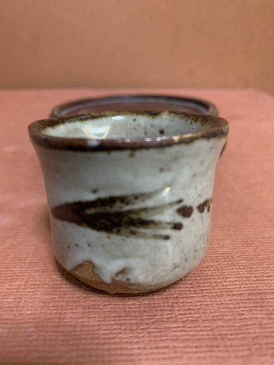 古唐津岸岳皿屋皮鯨絵唐津草花文たちぐい呑 1590-1610年代(酒器)｜売買