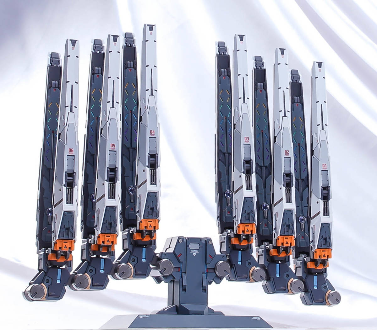 MG 1/100 RX-93 νガンダム ver.ka 徹底改修塗装済完成品 の入札 MG 1/100 RX-93 νガンダム ver.ka 徹底改修塗装済完成品 の入札