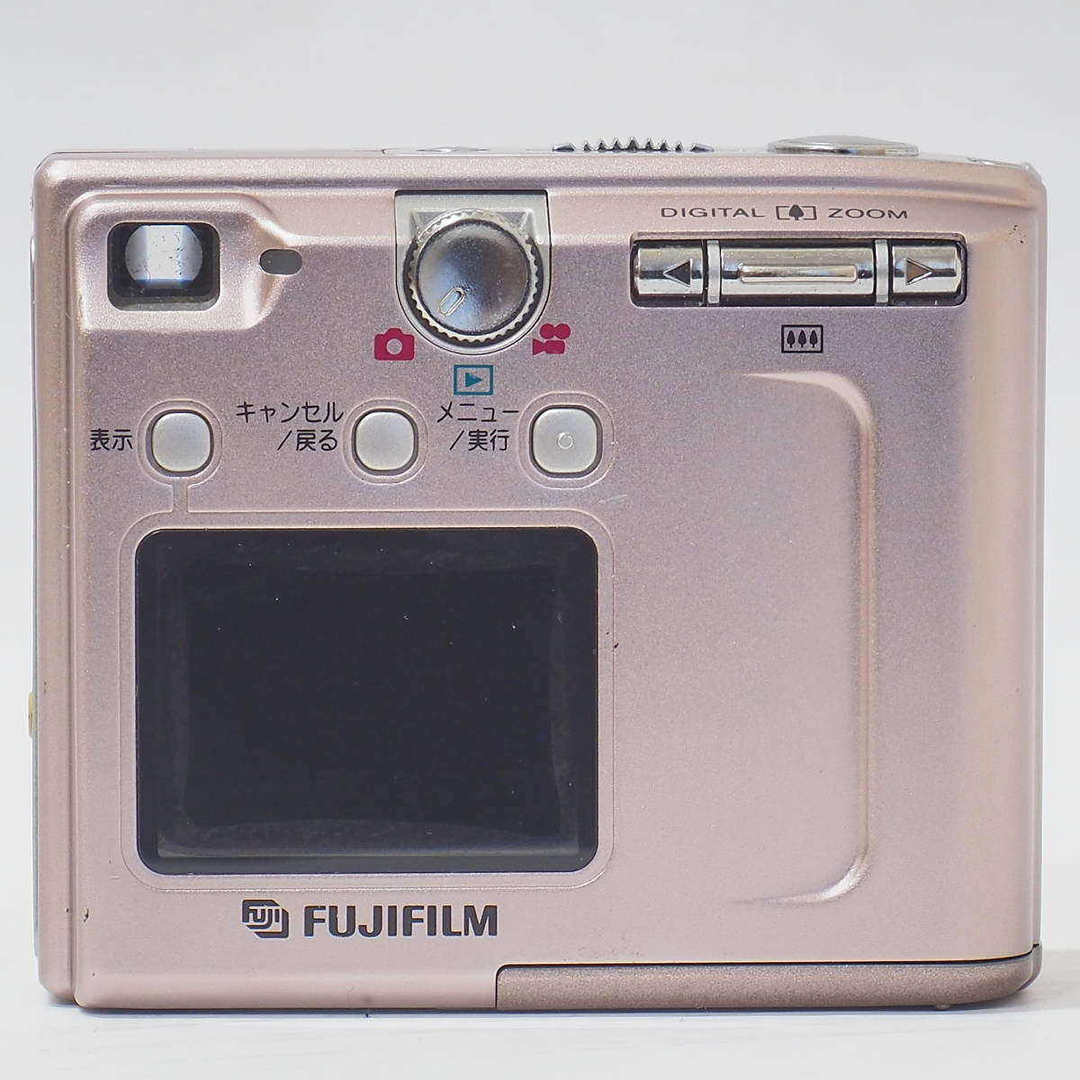 FUJIFILM FinePix 40i PINK SUPER FUJINON LENS 8.3mm F2.8 SUPER CCD