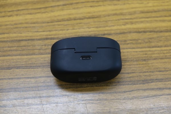 【人気セール，HOT】 SONY　ケースのみなので　いちようジャンク扱い　WF-1000XM4