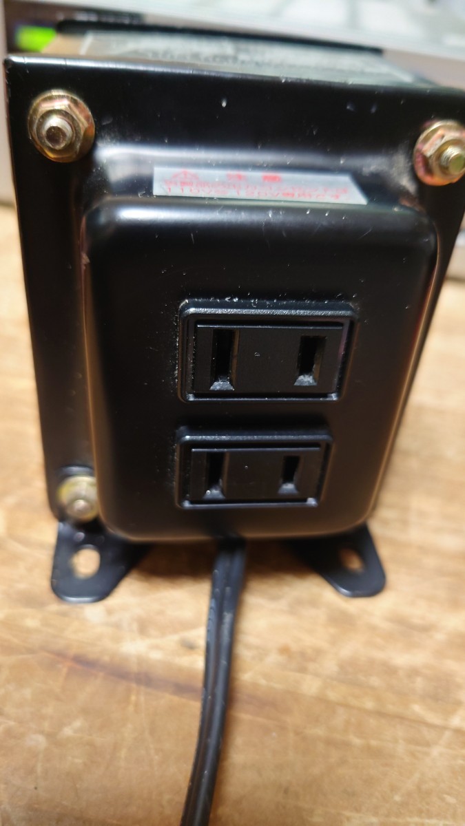 TOEI 東栄 トランス 変圧器 SU-10 AC100v→120v 中古 TOEI 東栄