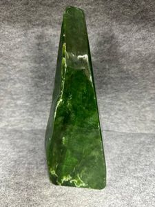 観賞石　緑石　水石 緑 水石のYahoo!オークション(旧ヤフオク!)の相場・価格を見る｜Yahoo