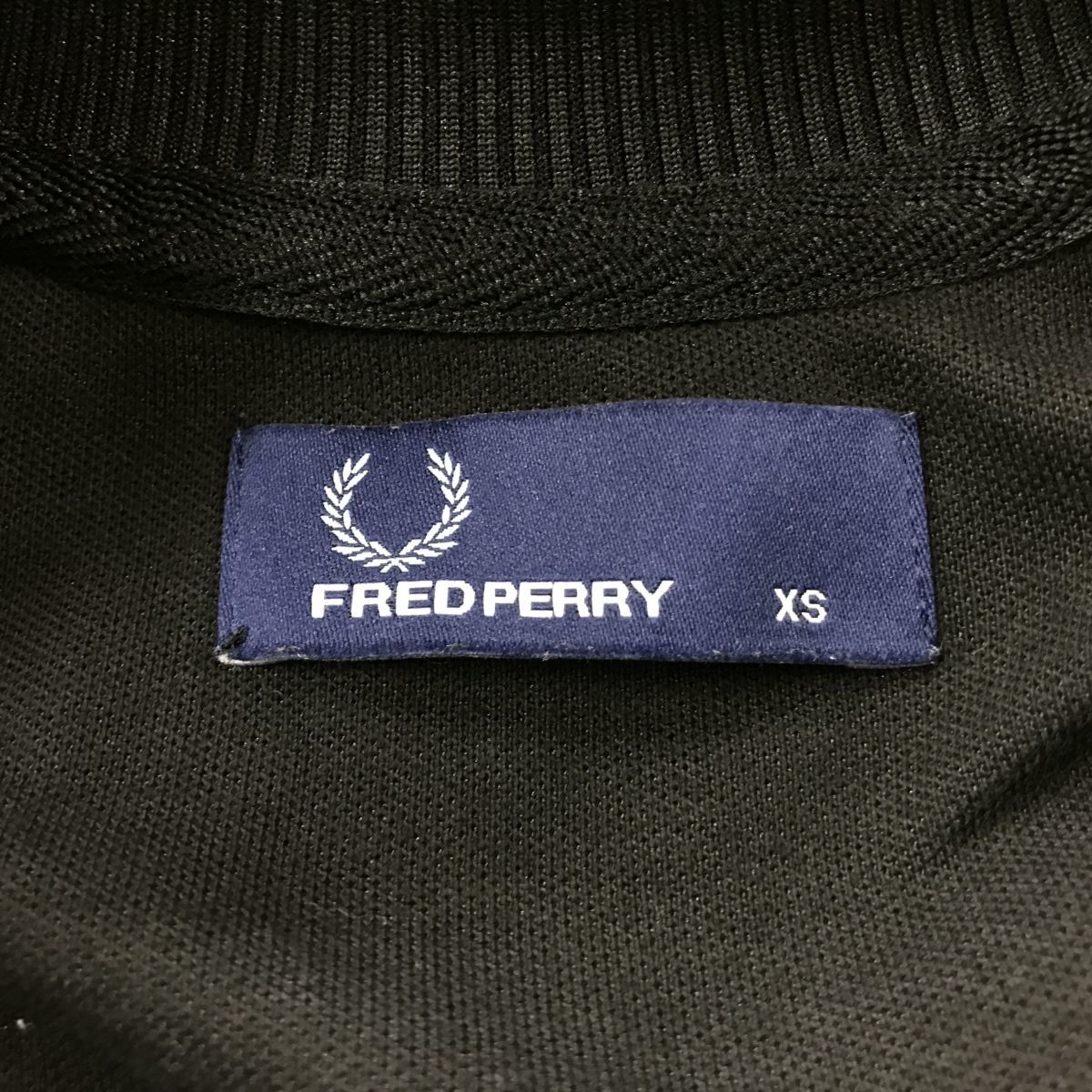 H1240-D◇美品◇ポルトガル製 FRED PERRY フレッドペリー トラック 