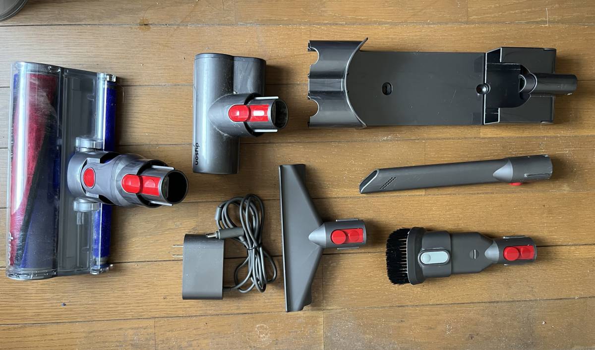 ダイソン V8 Dyson V8 Dyson Slim スティッククリーナー 中古品の販売