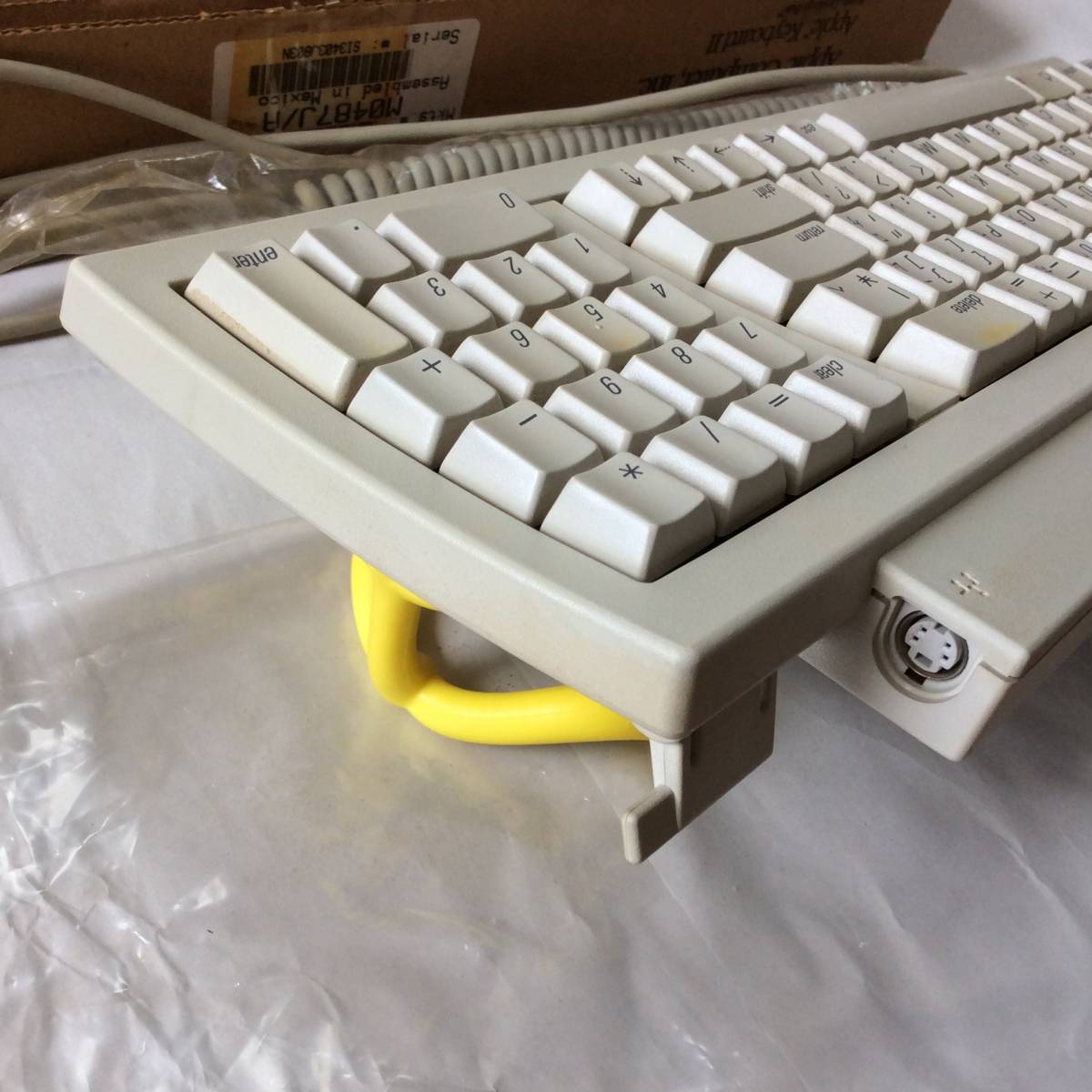 [ジャンク][動作未確認] Apple Keyboard II　M0487　6色りんご　箱付　ADBケーブル　アップル キーボード2　Macintosh マッキントッシュ_6