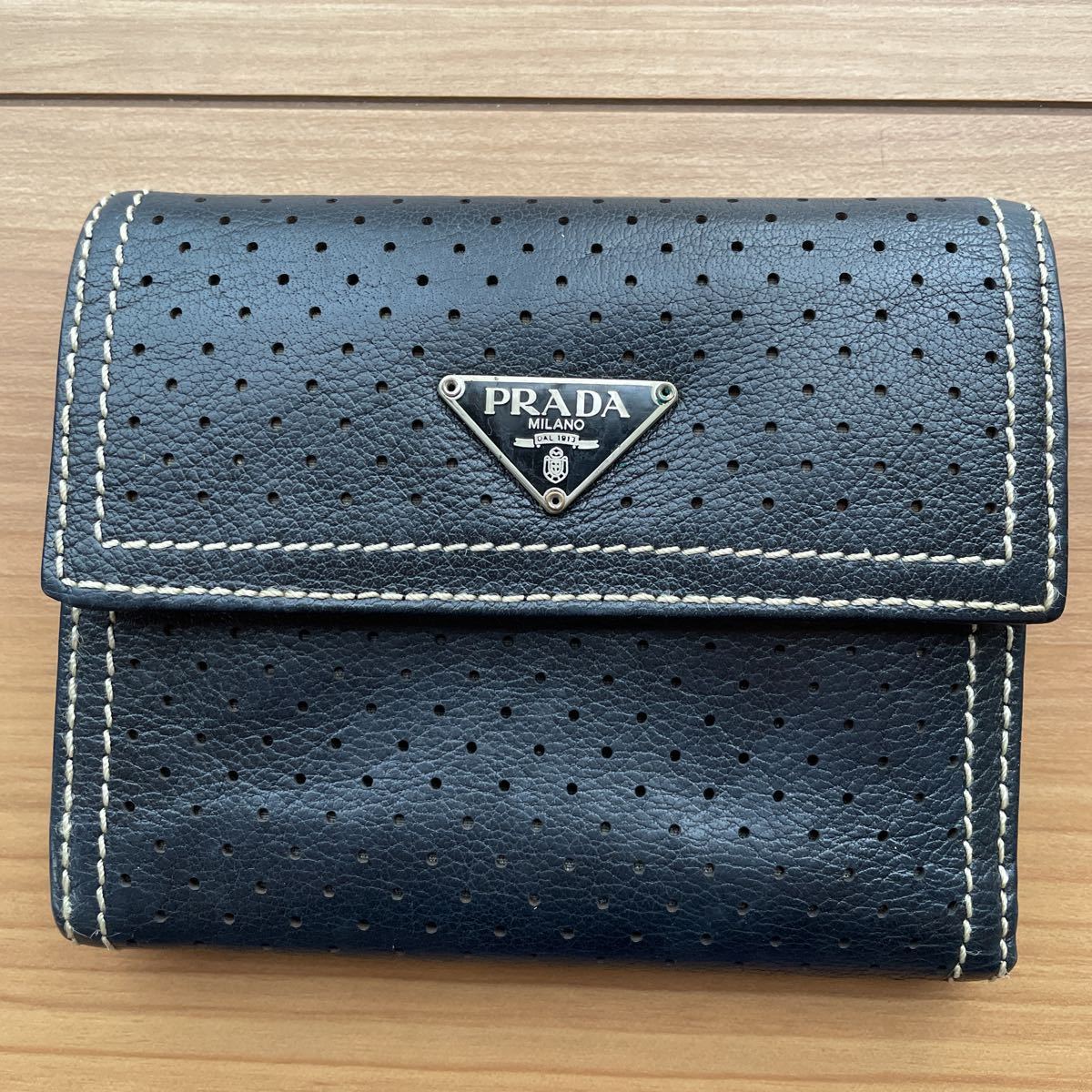 【1円〜】PRADA プラダ 三つ折り財布 1M0170