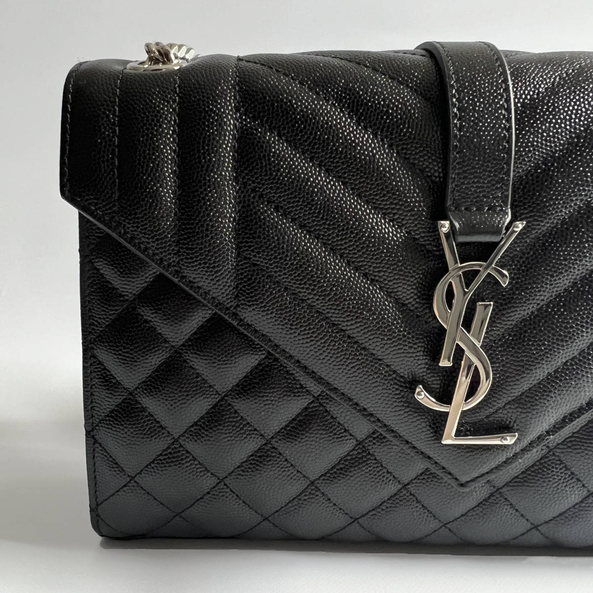 極美品 SAINT LAURENT PARIS サンローラン エンヴェロップミディアム 