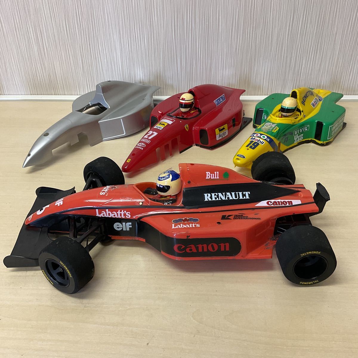 KE63- 電動 ラジコン バギー KYOSHO F-1 本体　カバー まとめ 動作未確認 現状保管品 ジャンク品