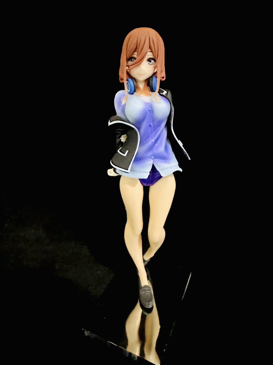 リペイント 生脚 特製台座 五等分の花嫁 三玖 キャストオフ フィギュア figure ミク 一番 二次