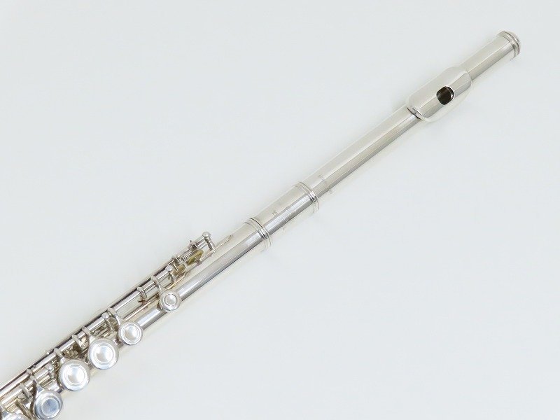 YAMAHA YFL-31 YFL31 Eメカ 頭部管銀製　ヤマハ YAMAHA YFL-31 YFL31 Eメカ 頭部管銀製 ヤマハ YAMAHA YFL-31 YFL31 E