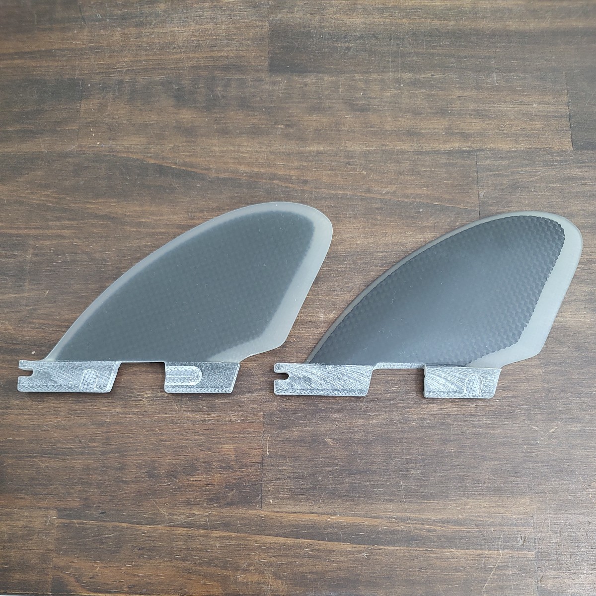 FCS2対応 リアフィン カーボンコア サイド スタビ フィン ノーブランド