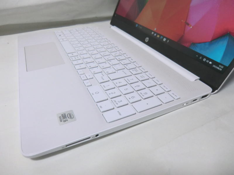 ☆hp 15S-fq1066tu☆ intel Core i5 1035G1/メモリ 8GB/SSD 512GB