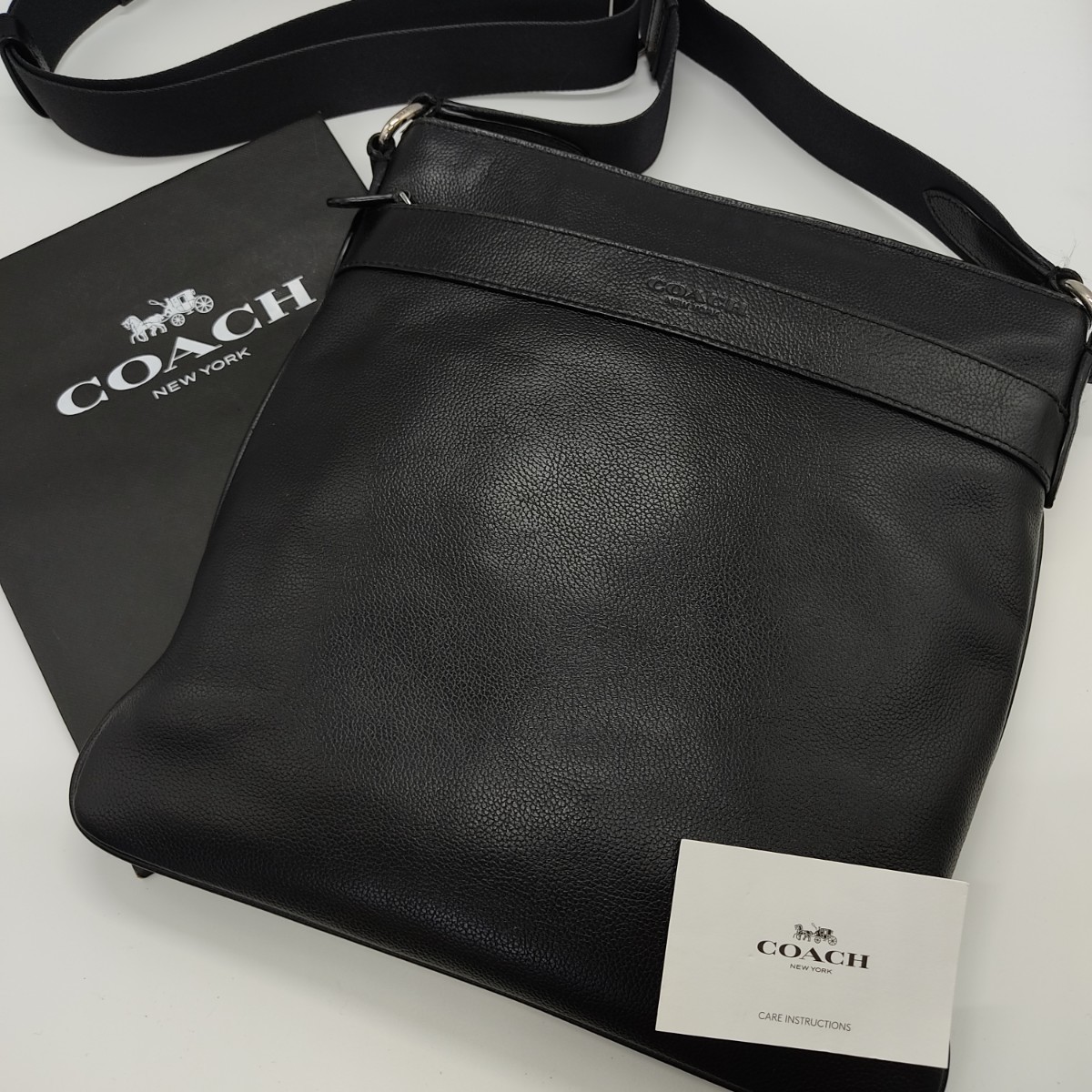 COACH コーチ ショルダーバッグ ボディバッグ 斜め掛け レザー 黒 希少