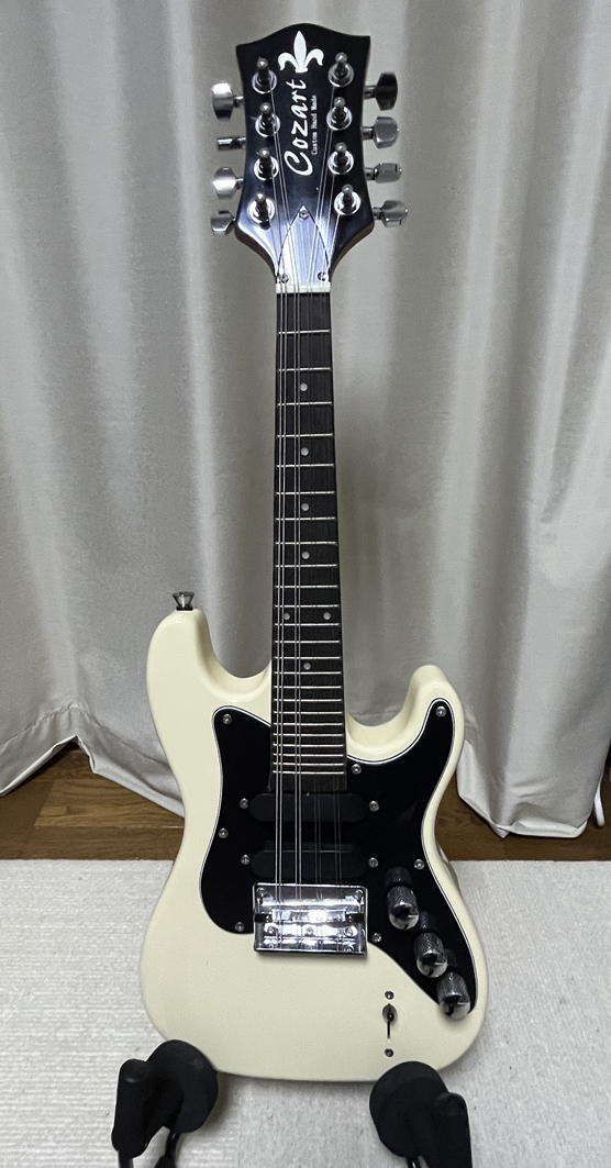 ＜Cozart＞ エレクトリック・マンドリン　美品！