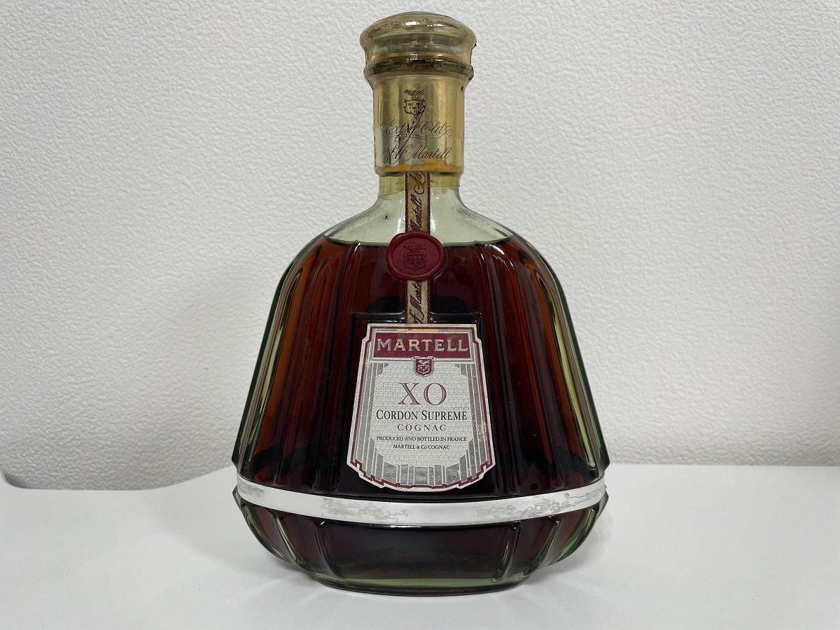 L7384 MARTELL XO マーテル XO コルドンスプリーム グリーンボトル 700ml 40% 汚れ有 未開栓(マーテル)｜売買されたオークション情報、yahooの商品情報をアーカイブ公開 - オークファン コニャック