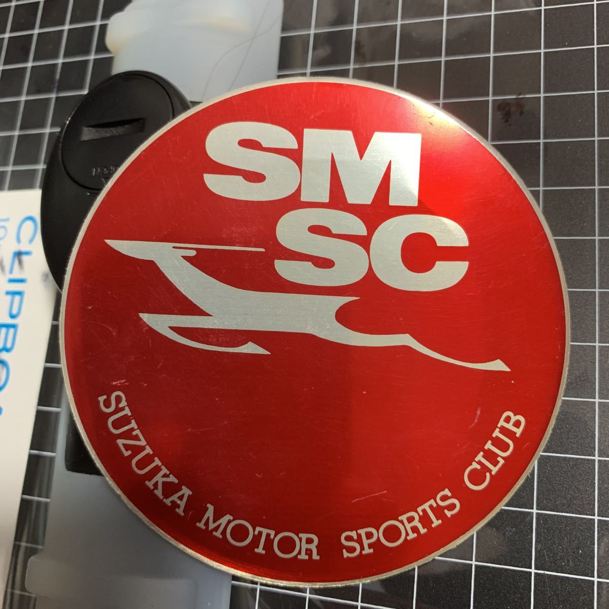 新品 未使用 SMSC グリルカーバッチ エンブレム 鈴鹿サーキット SMSC -グリルバッジ 新品 英国製｜Yahoo